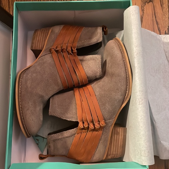 Diba True Booties - Picture 7 of 7